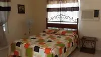 ** Hotel Rays Bed And Breakfast Hostel Kingston Giamaica